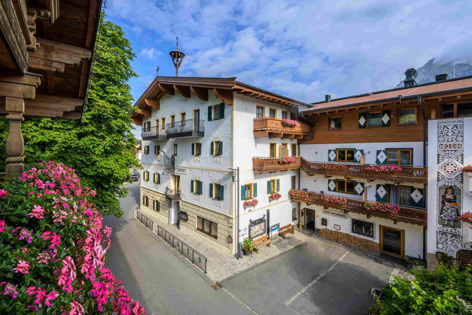 Das hundefreundliche Hotel Hochfilzer in Ellmau am Wilden Kaiser, Tirol.